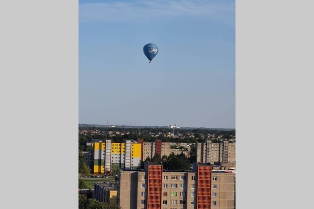 Lyra63 Large 80Sq M Top 14 Floor Siauliai  Bagian luar foto