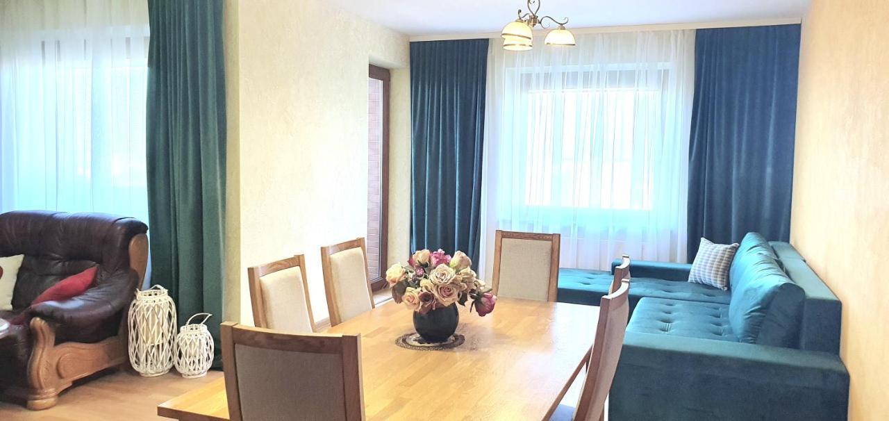 Lyra63 Large 80Sq M Top 14 Floor Siauliai  Bagian luar foto