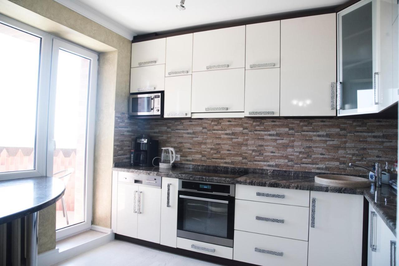 Lyra63 Large 80Sq M Top 14 Floor Siauliai  Bagian luar foto